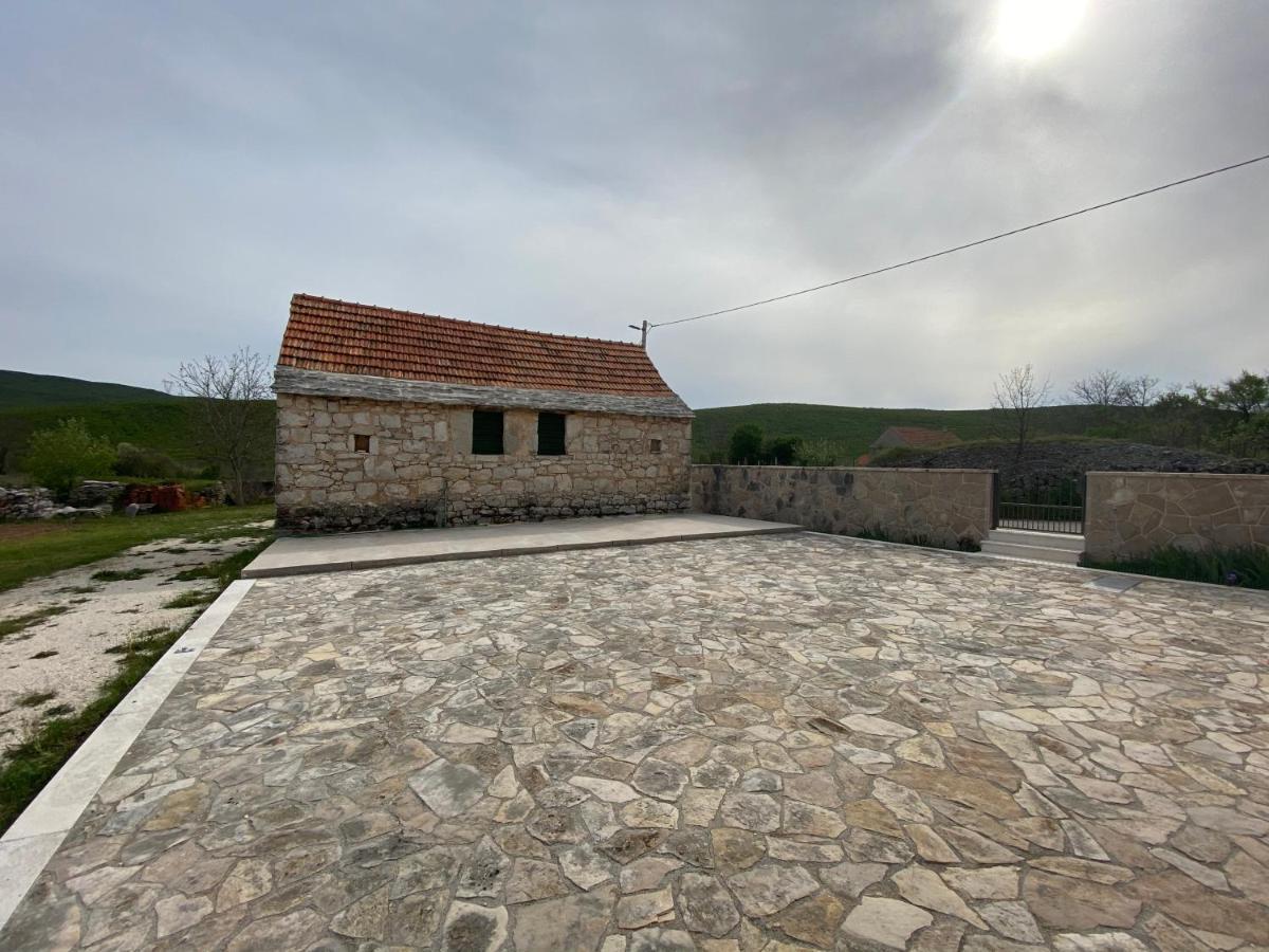 Stone Cottage Aria Velika Čista Екстериор снимка