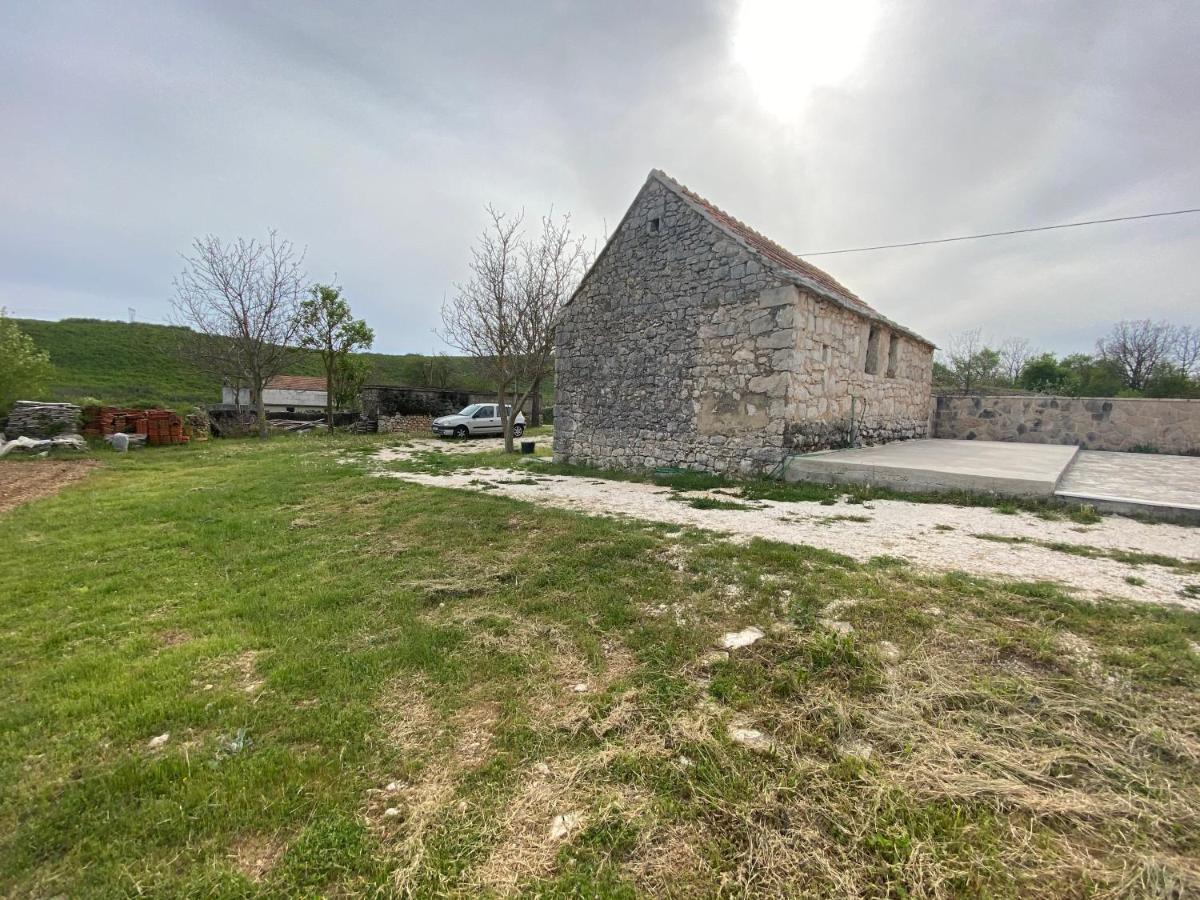 Stone Cottage Aria Velika Čista Екстериор снимка
