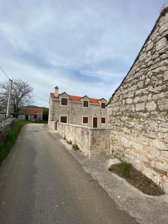 Stone Cottage Aria Velika Čista Екстериор снимка