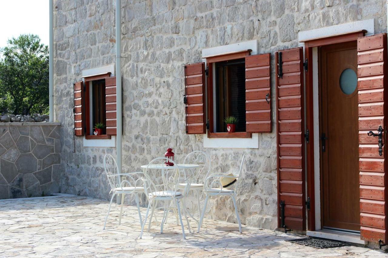 Stone Cottage Aria Velika Čista Екстериор снимка