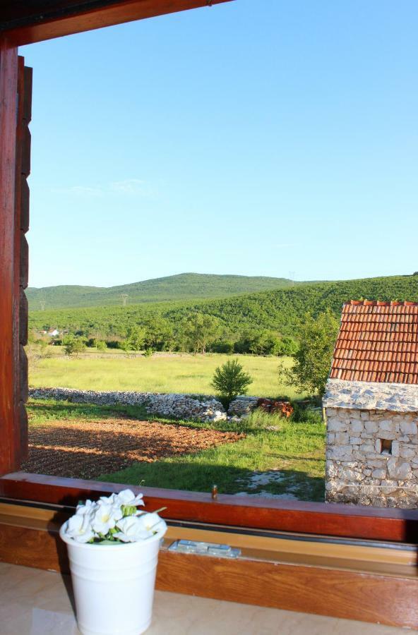 Stone Cottage Aria Velika Čista Екстериор снимка