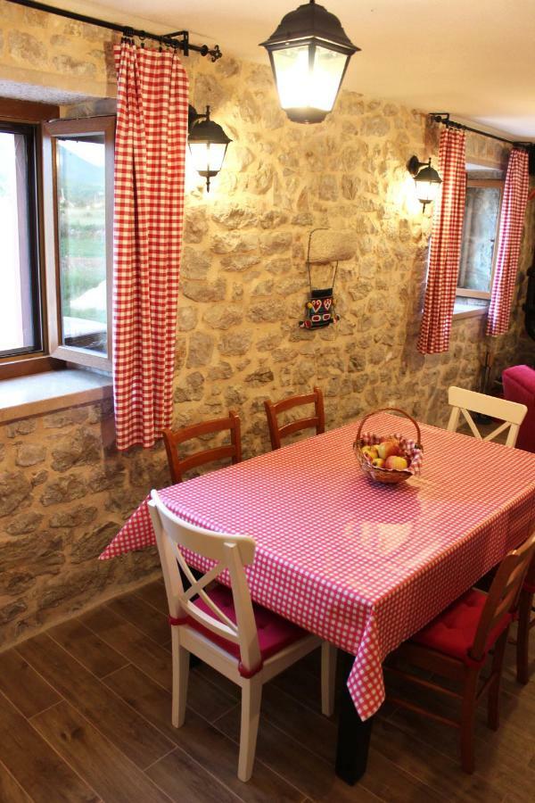 Stone Cottage Aria Velika Čista Екстериор снимка