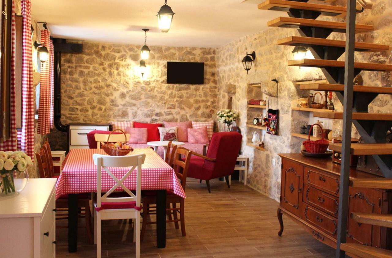 Stone Cottage Aria Velika Čista Екстериор снимка