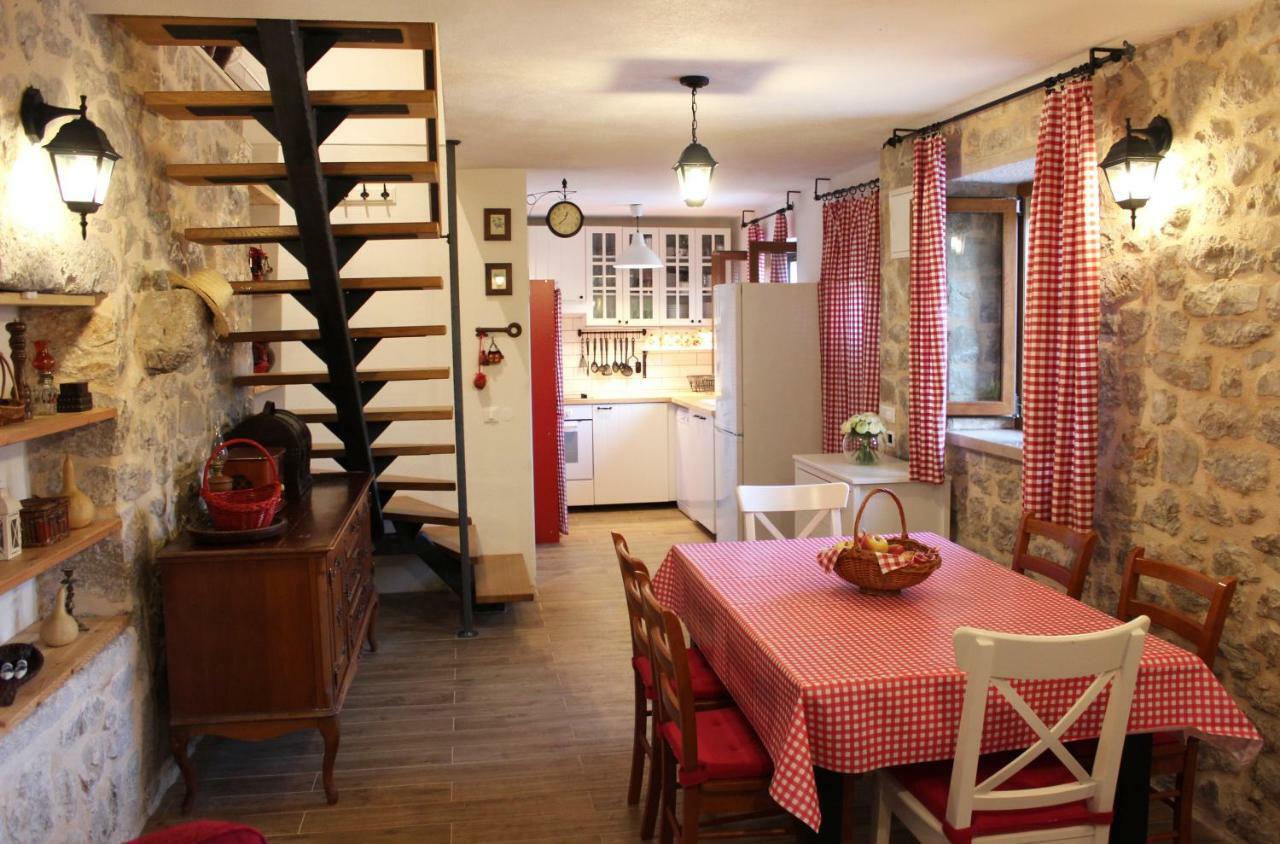 Stone Cottage Aria Velika Čista Екстериор снимка